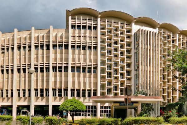 IIT MUMBAI - Coaching at Anees Classes